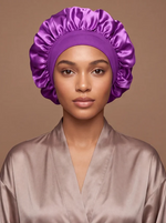 Lila seidiges Bonnet